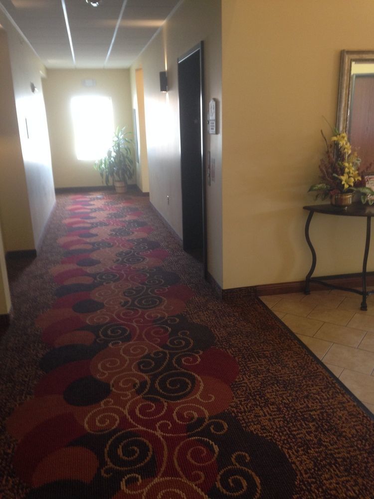 The Edgewood Hotel And Suites Fairbury Esterno foto
